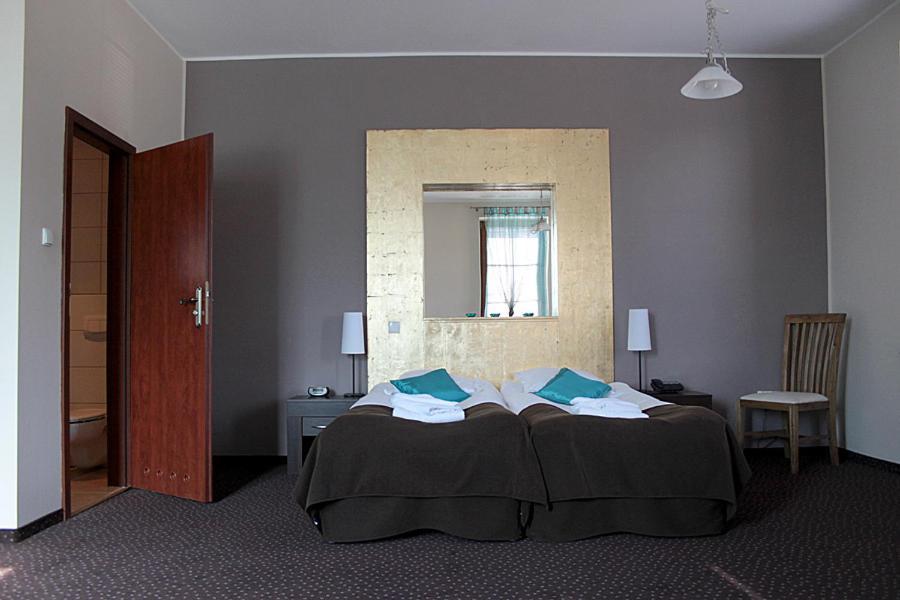A' Propos Hotel, Restauracja, Club Валбжих Номер фото