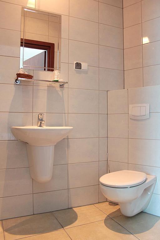A' Propos Hotel, Restauracja, Club Валбжих Номер фото